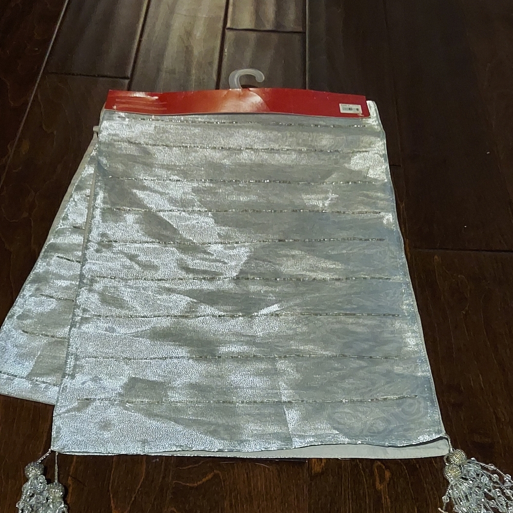 St. Nicholas Square Shimmering Silver Table Runner